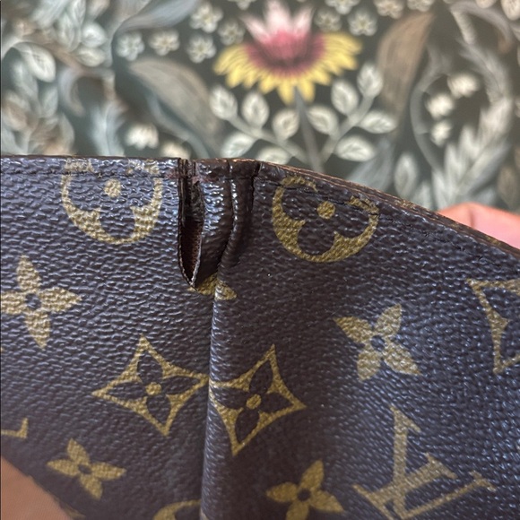 Louis Vuitton Shopping Sac Monogram Tote - Picture 13 of 13